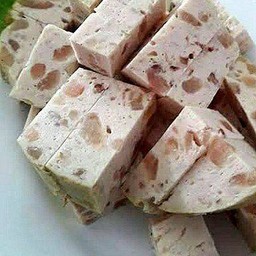 หมูยอหนังลวก