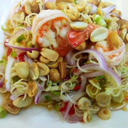 ยำตะไคร้