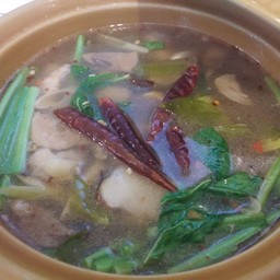 ต้มแซ่บหมูเด้ง