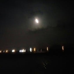 พระจันทร์เต็มดวงในวันวิสาขบูชา