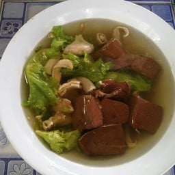 เกาเหลาเลือดหมู