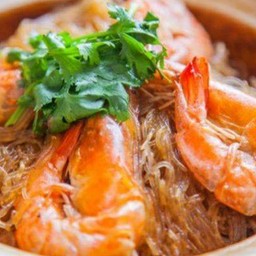 กุ้งอบวุ้นเส้น