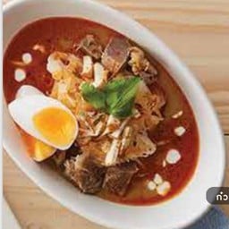 ก๋วยเตี๋ยวแกงเนื้อ