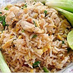 ข้าวผัดไก่ (ใหญ่)