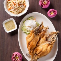 ปลากะพงทอดน้ำปลา