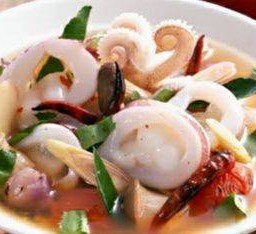 ต้มยำปลาหมึก