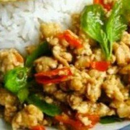 ข้าวราดกระเพราไก่