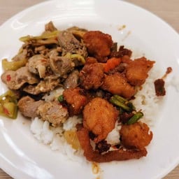 ธนัญภรณ์ ศูนย์อาหารทรู ทาวเวอร์