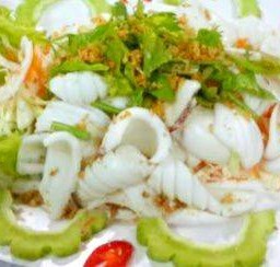 ปลาหมึกลวกจิ้ม