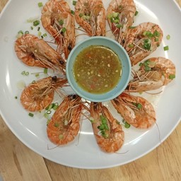 กุ้งทอดน้ำปลา Fried shrimp with fish sauce