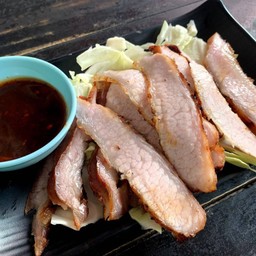 คอหมูย่าง Grilled Pork