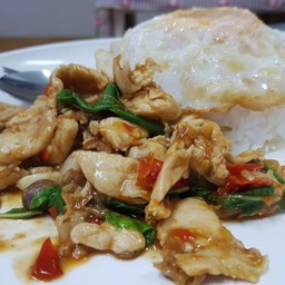 ข้าวกระเพราไก่