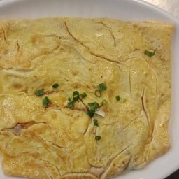 ไข่ยัดไส้ Stuffed Omelet