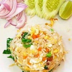 ข้าวผัดคะน้าปลาเค็ม (เล็ก)