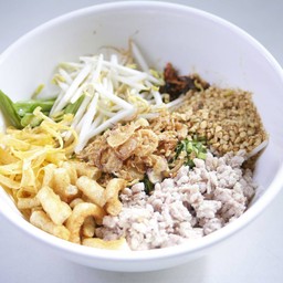 ก๋วยเตี๋ยวเมืองตากต้มยำ ( น้ำ )