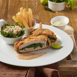 พอร์คชอปสอดไส้ผักโขมทรัฟเฟิลซอส