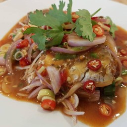 ยำปลากระป๋อง