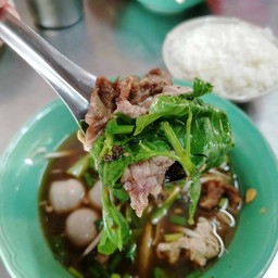 ก๋วยเตี๋ยวเนื้อโคราช