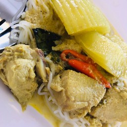 ขนมจีนน้ำยาปูพุงกาง  ตลาดกรีนเวย์