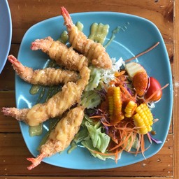 กุ้งทอด สลัด