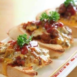 ขนมปังหน้าฝรั่งเนื้อ