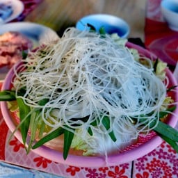 เปตองหมูกระทะ อมกง