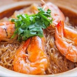 กุ้งอบวุ้นเส้น