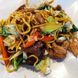 ผัดยากิโซบะ