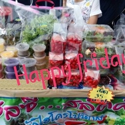 สลัดโรลสลัดผักตี๋โย