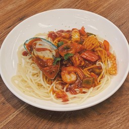 สปาเก็ตตี้ซอสทะเล Spaghetti seafood