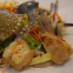 ยำปูม้า 2 ตัว