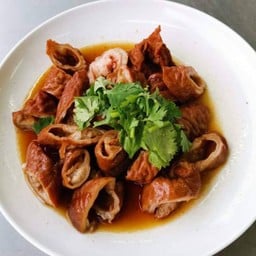 ไส้หมูพะโล้