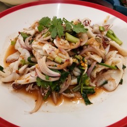 ลาบปลาหมึก