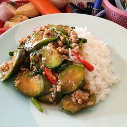 ข้าวมะเขือยาวหมูสับ