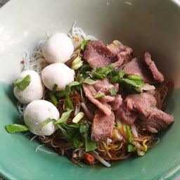 ร้านก๋วยเตี๋ยวหมูซุงกี่
