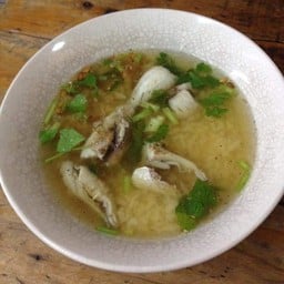 ข้าวต้มปลา​ ข้าวต้มกระดูก​หมู​ ข้าวต้มกุ้ง​ กัญญา​เฮ้าส์​แบริ่ง กัญญา​เฮ้าส์​แบริ่ง