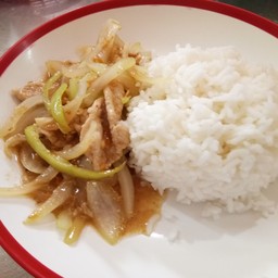 ข้าวพริกหยวกหมู