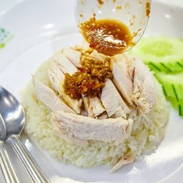 ชุมพล ข้าวมันไก่ mpark