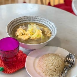 แกงจืดไข่น้ำ