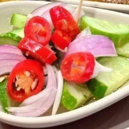 ชุดผักแตงกวา+น้ำอาจาด