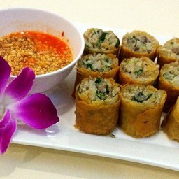 กระยอทอด (ปอเปี๊ยะทอด)