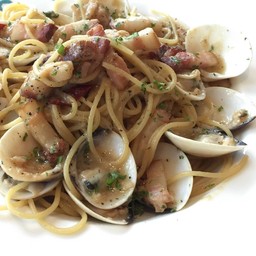 SPAGHETTI ALLE VONGOLE