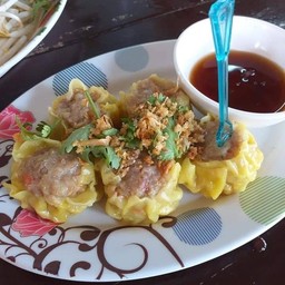 ก๋วยเตี๋ยวเรือ นายลือ