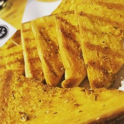 ปังกระเทียม