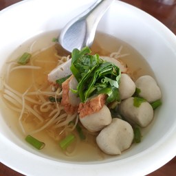 โกเคว ข้าวมันไก่ ข้าวหมูกรอบ