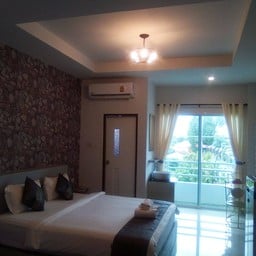 The Linux garden hotel
