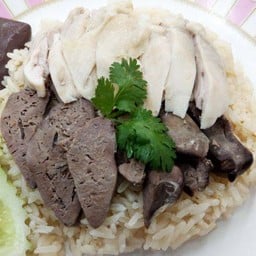 ข้าวมันไก่จักรพรรดิ