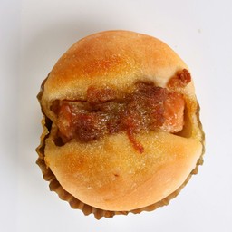 ไส้กรอกหมูหยอง 2 ชิ้น