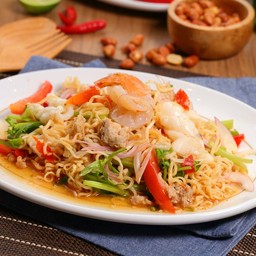 ยำมาม่า