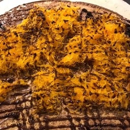 แป้งขาว+นูเทลล่า+ฝอยทอง